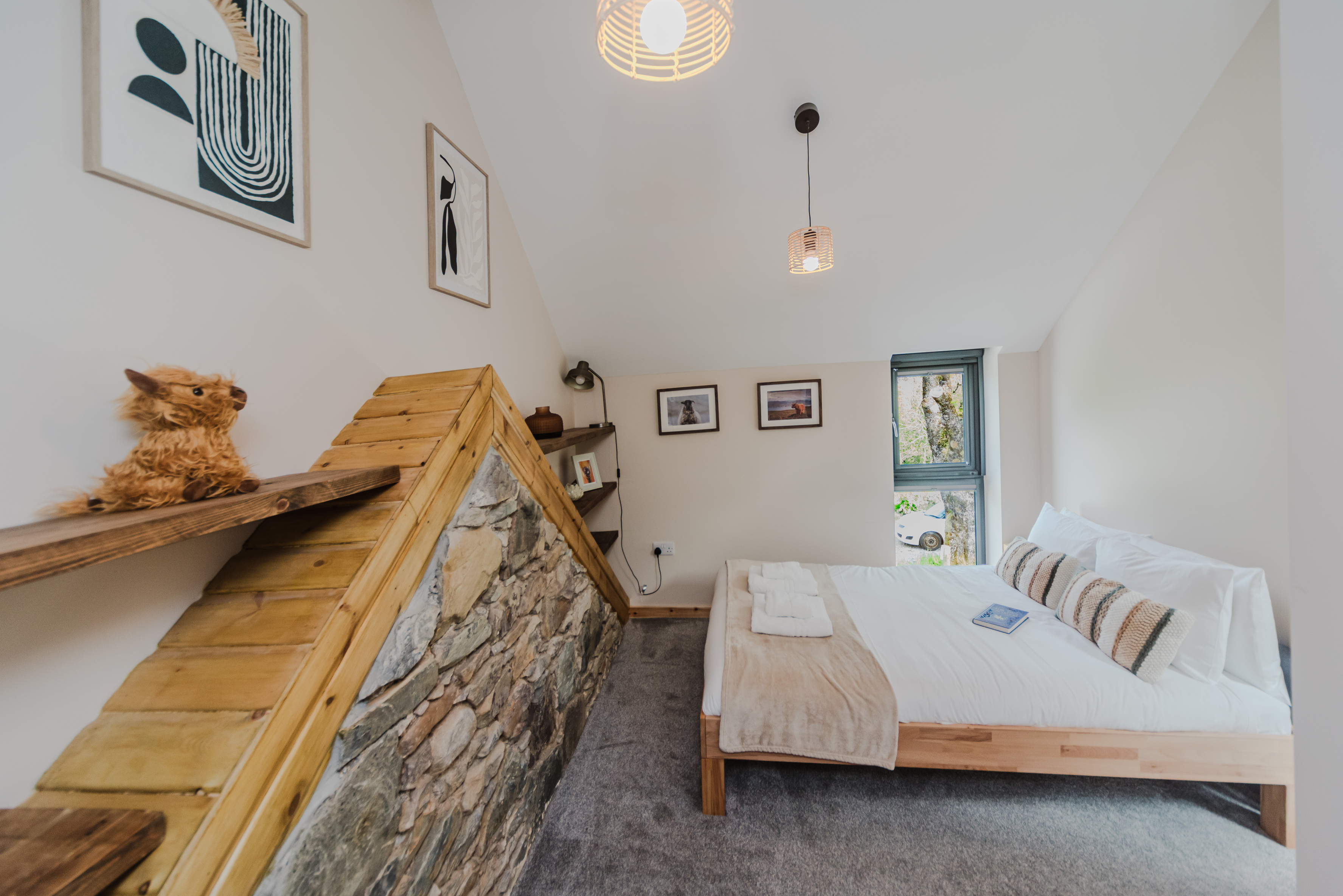 Willow House bedroom